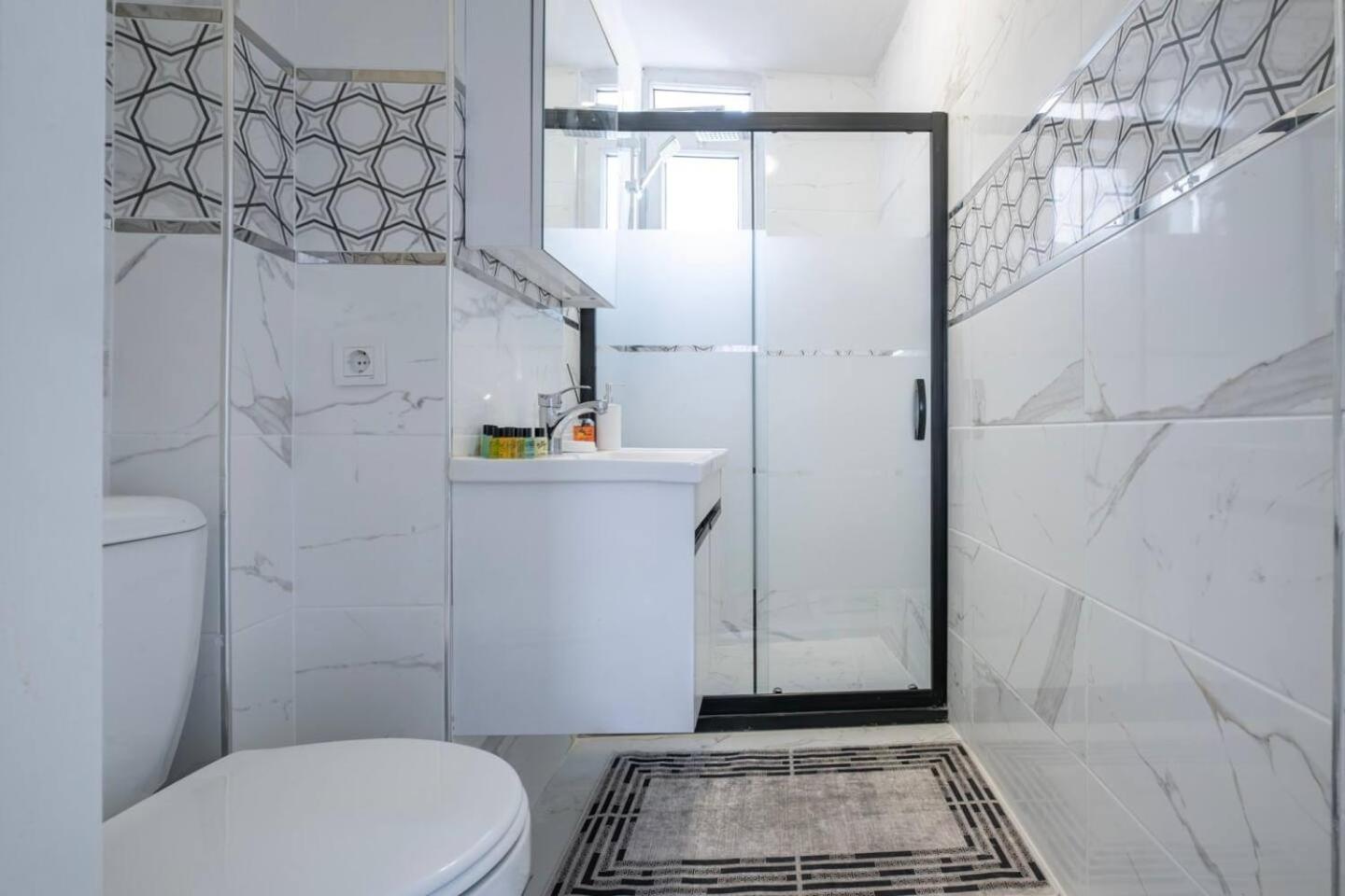 Daire Modern Space Walking Distance From Taksim Sq İstanbul